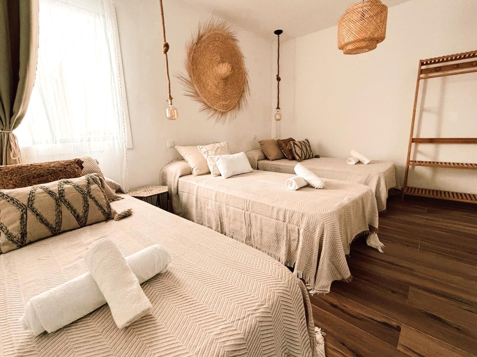 Chakra House Fuerteventura - Affordable Rooms In A Cozy Guesthouse كوراليهو المظهر الخارجي الصورة