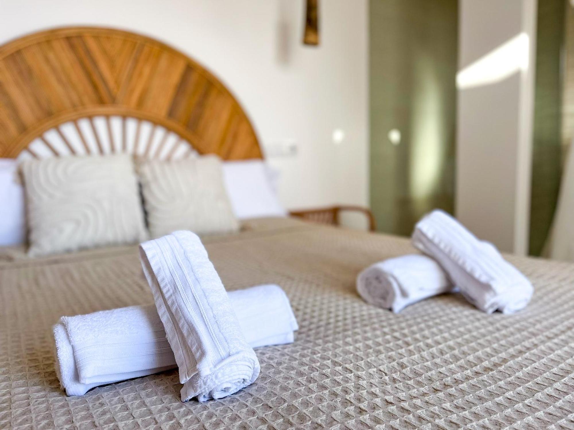 Chakra House Fuerteventura - Affordable Rooms In A Cozy Guesthouse كوراليهو المظهر الخارجي الصورة